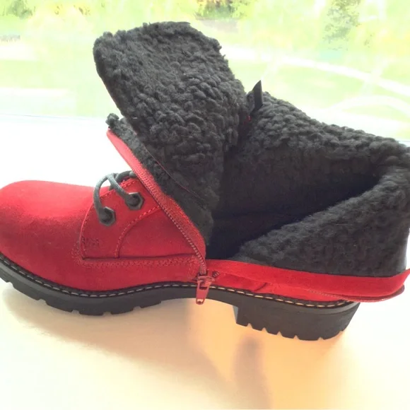 German Red Suede Lace Up Combat Boots - Picture 3 of 6